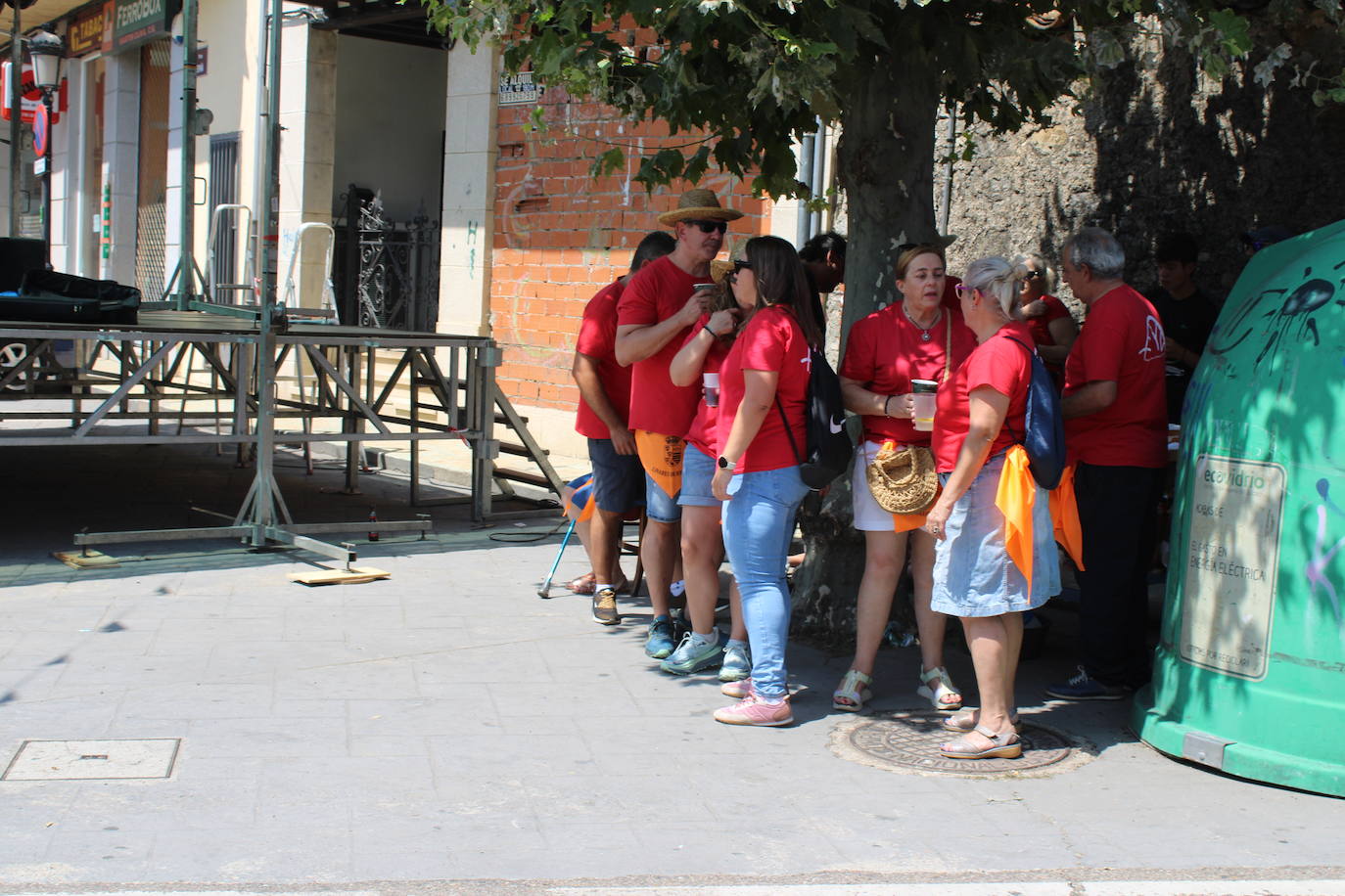 La fiesta no para en Linares de Riofrío