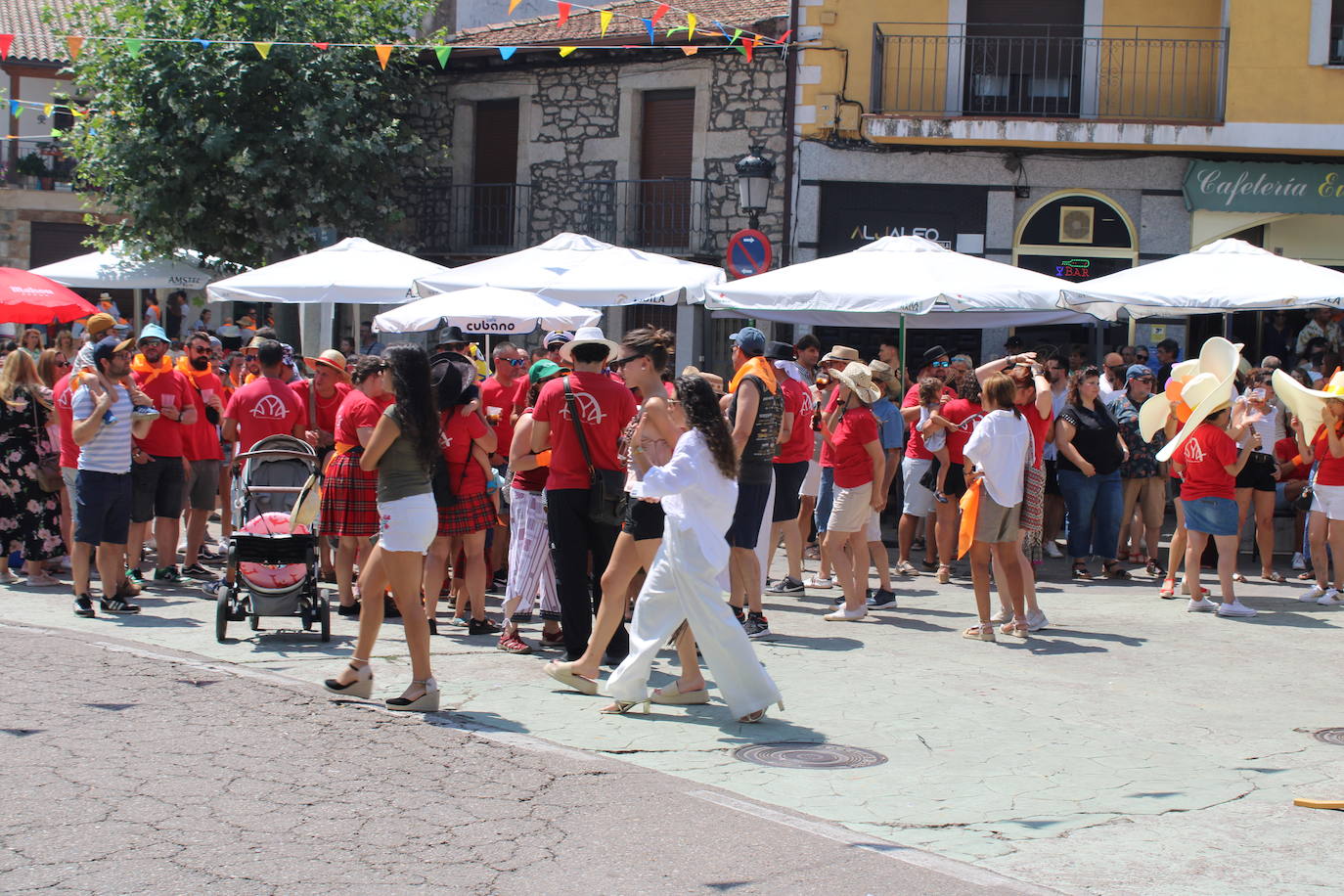 La fiesta no para en Linares de Riofrío