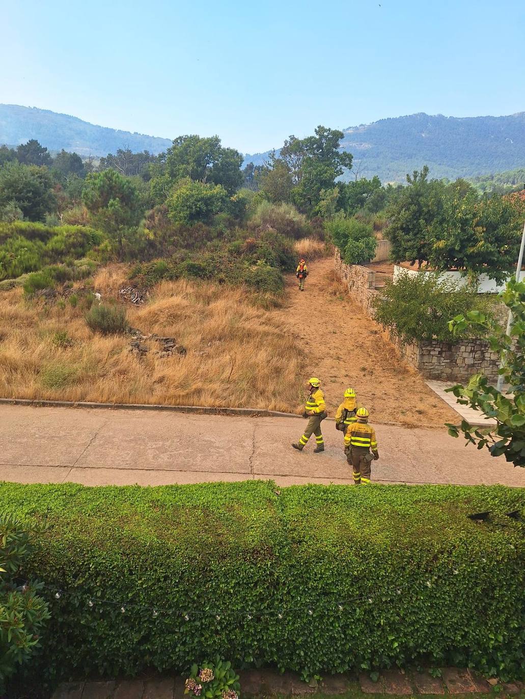 Así están siendo las labores de extinción del terrible incendio de La Alberca