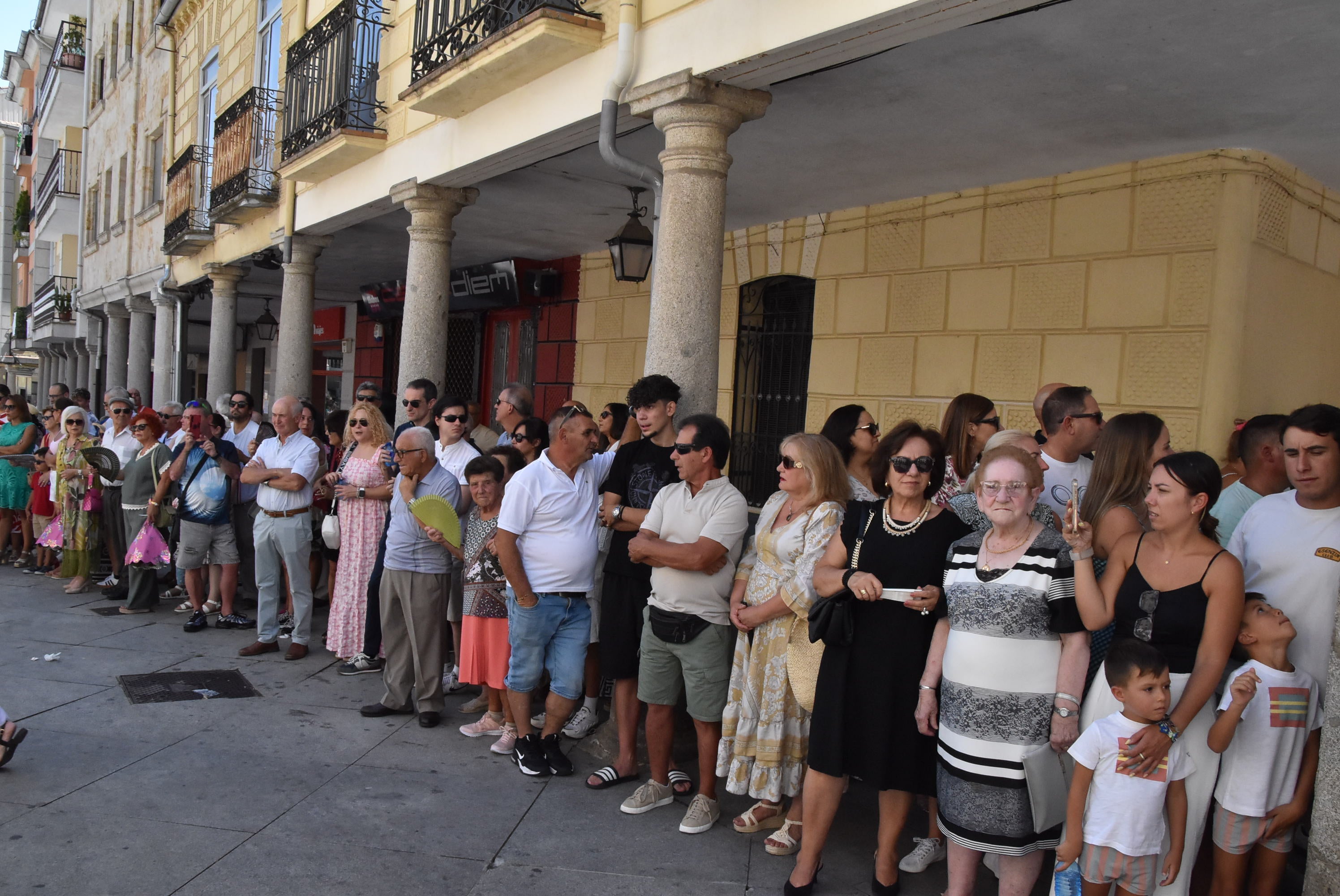 Guijuelo renueva su devoción con la Virgen de la Asunción en el día grande de sus fiestas