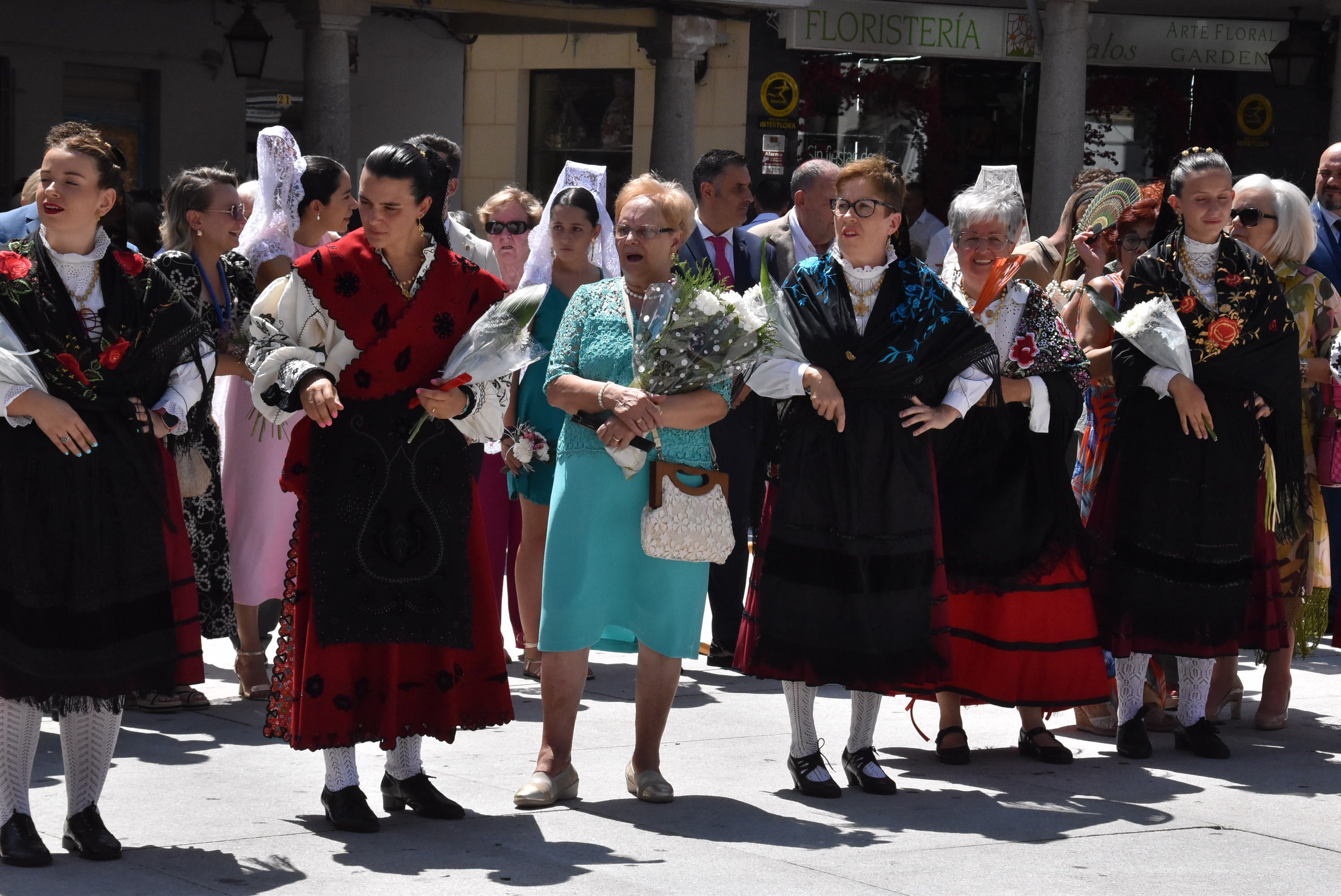 Guijuelo renueva su devoción con la Virgen de la Asunción en el día grande de sus fiestas