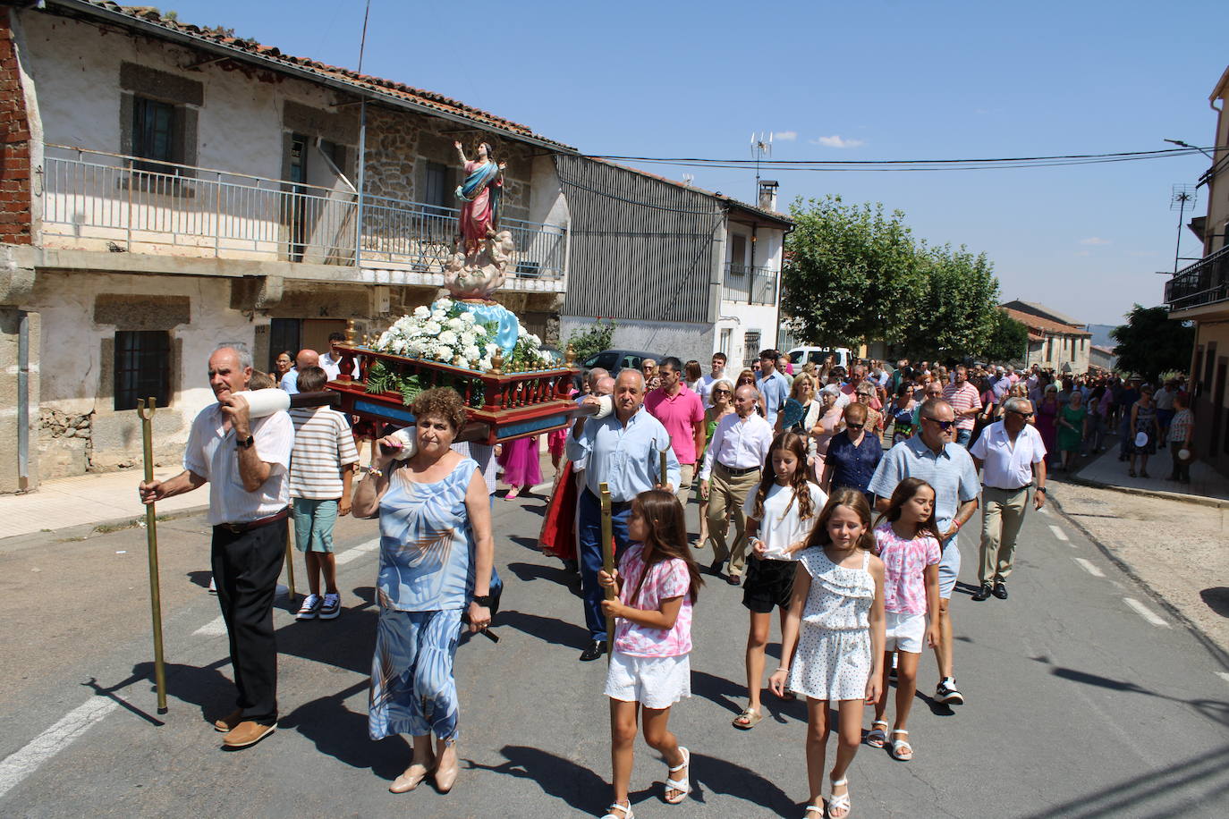 Sanchotello no falta a su cita con la Virgen de la Asunción