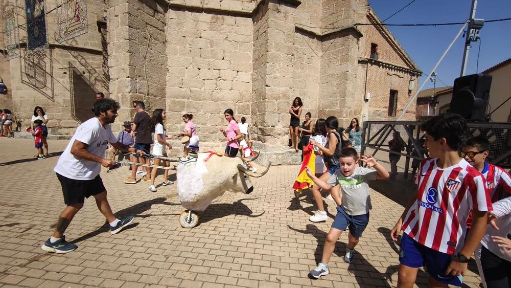 Multitudinario encierro infantil de Macotera