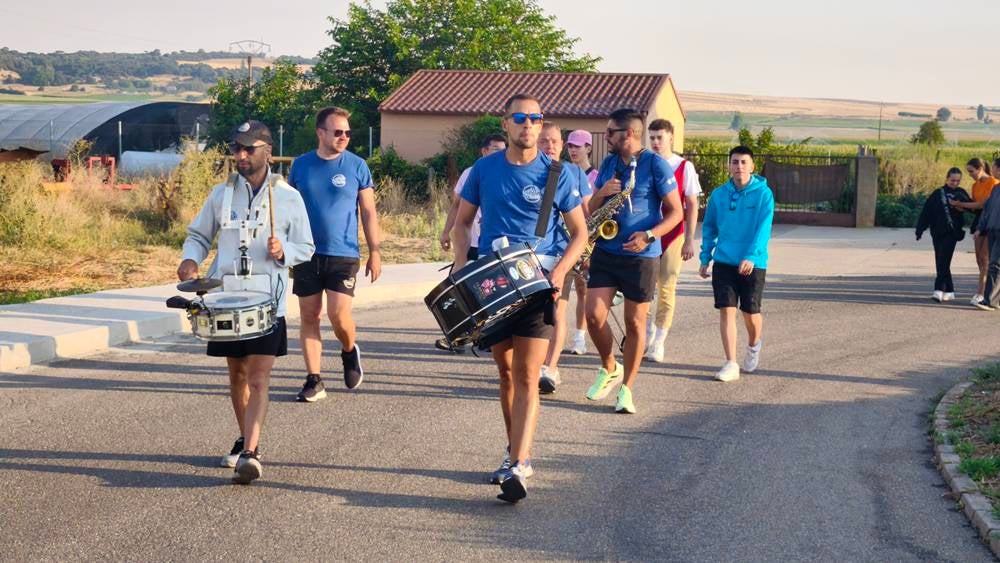 Grandes dosis de animación juvenil por las calles de Babilafuente