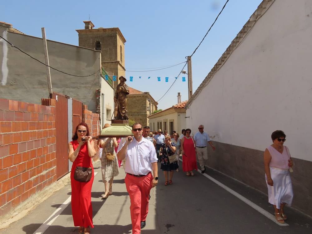 Procesión con San Roque en Cantalpino