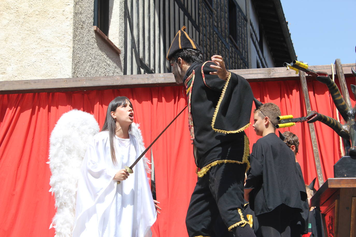 Los pecados vs. las virtudes: la Loa libra una batalla épica en La Alberca