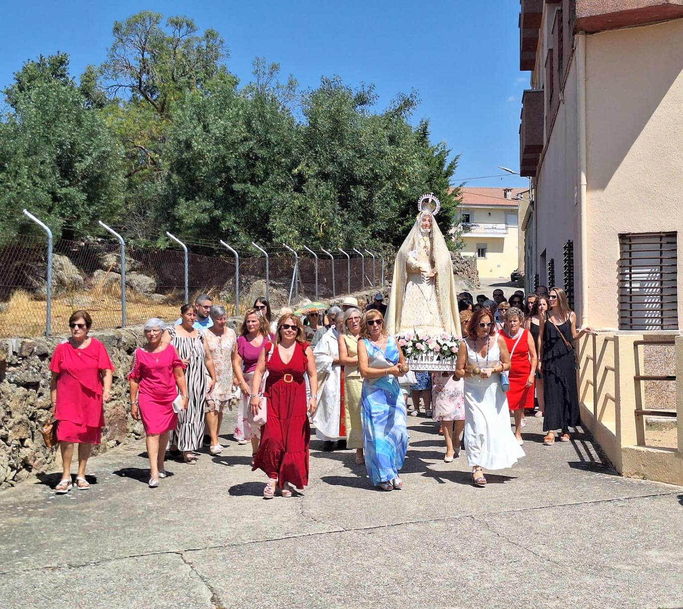 Sorihuela acompaña a la Virgen de la Asunción en su día de fiesta