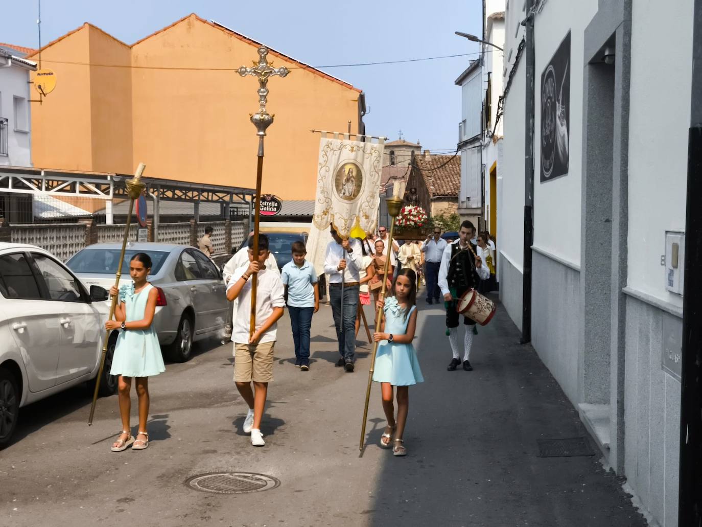 Ledrada vive una intensa jornada por San Roque