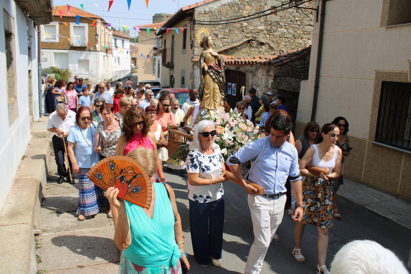 Espíritu festivo y solidario en Puente del Congosto