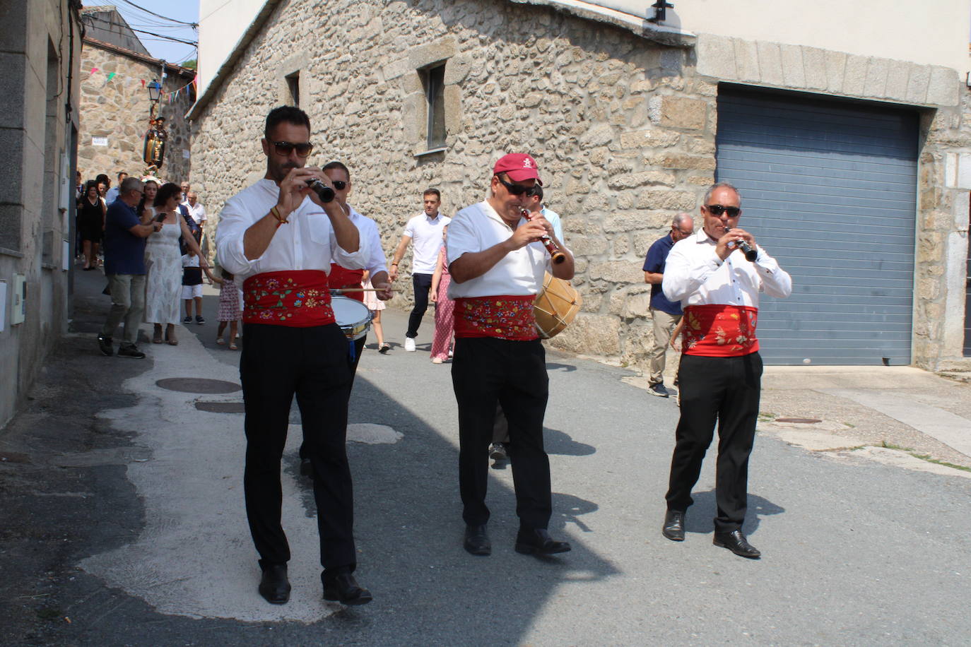 Espíritu festivo y solidario en Puente del Congosto