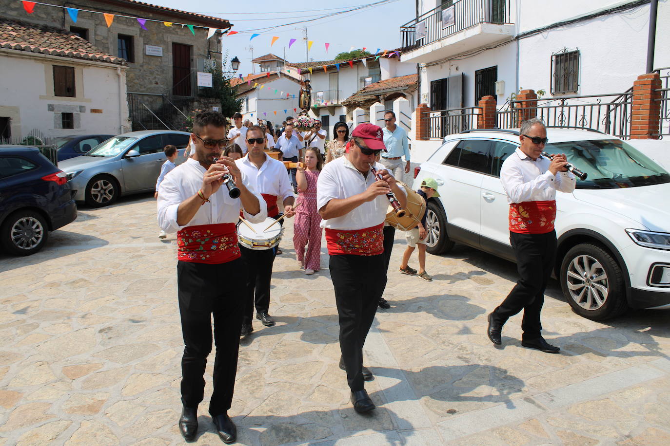 Espíritu festivo y solidario en Puente del Congosto