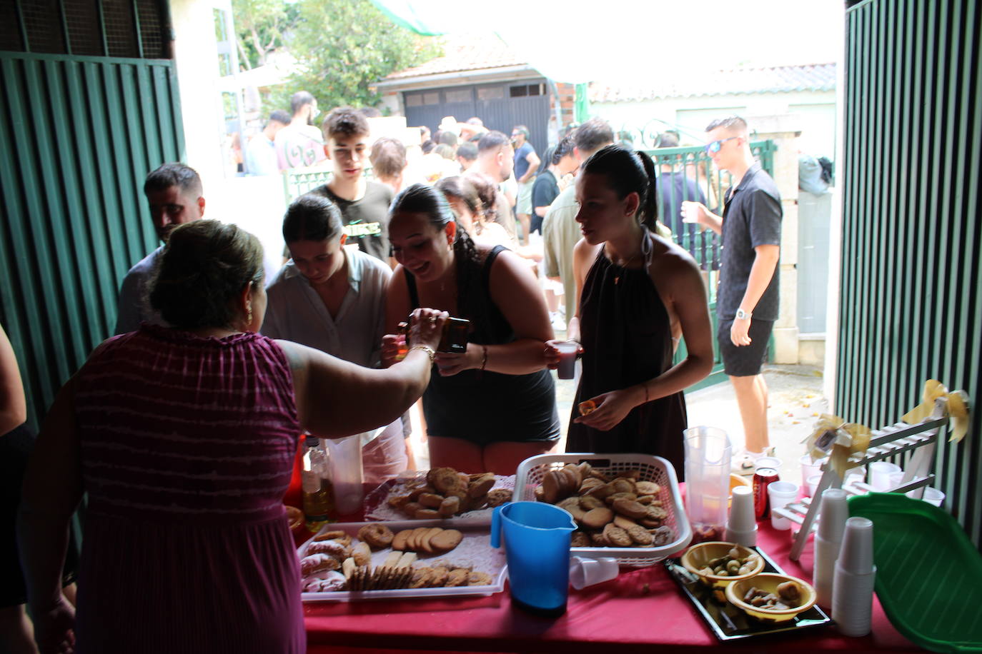 Espíritu festivo y solidario en Puente del Congosto