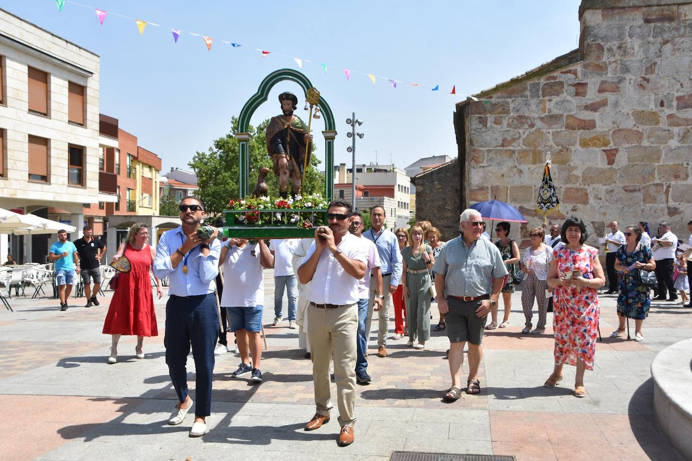 Carbajosa rinde honores a San Roque