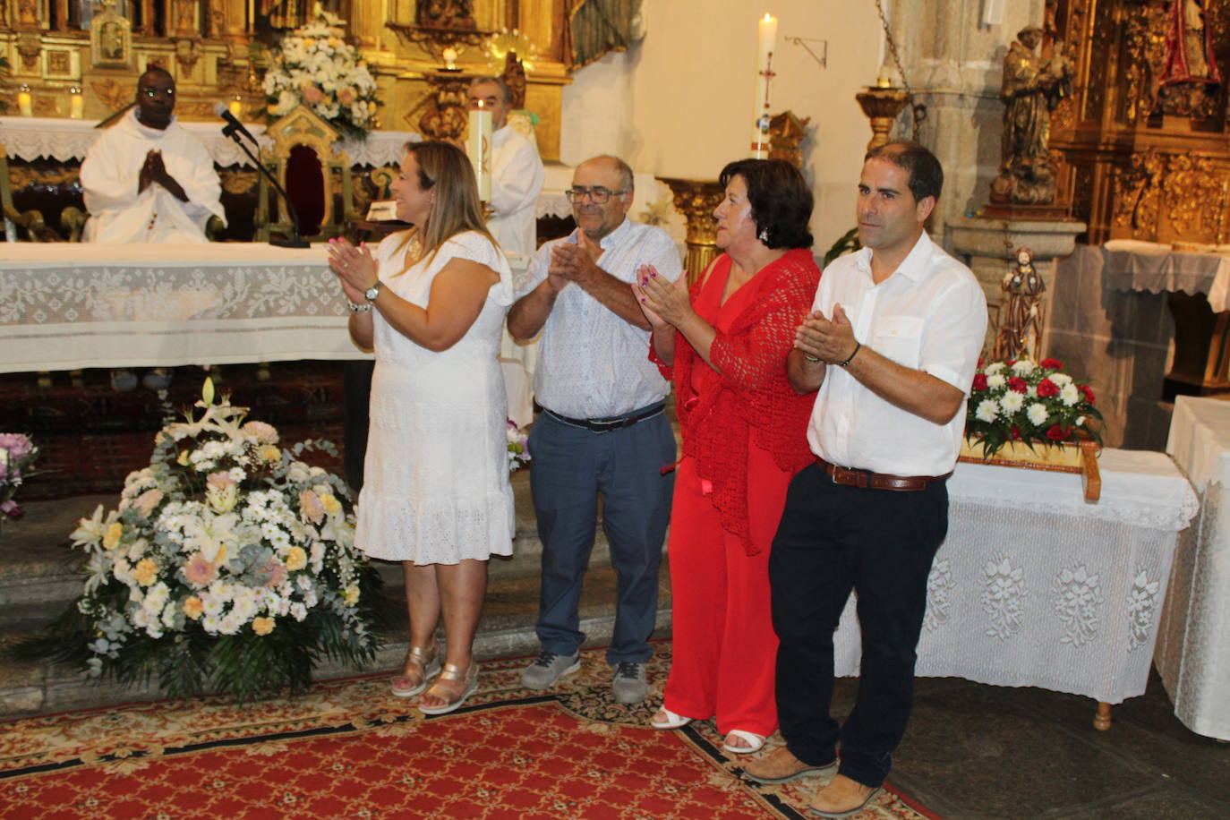 Fin de fiesta con homenaje y relevo en la Hermandad de San Roque en Puente del Congosto