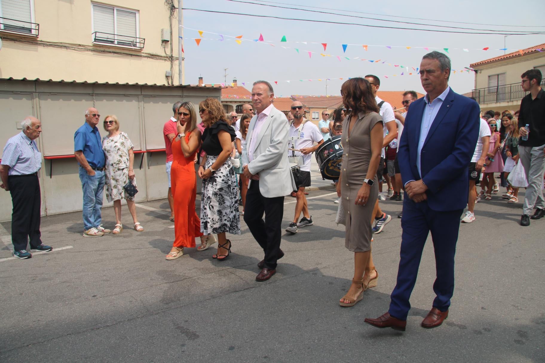 Calzada de Valdunciel llena sus calles para arropar a Santa Elena