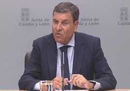 Carriedo habla en rueda de prensa.