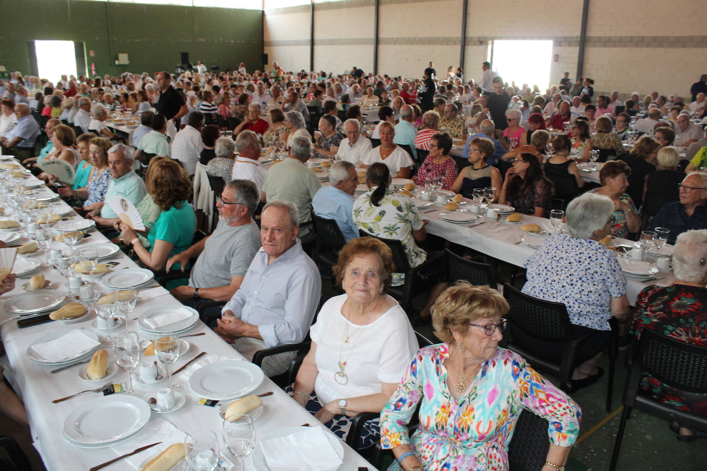 Guijuelo rinde homenaje a los mayores en el final de sus fiestas