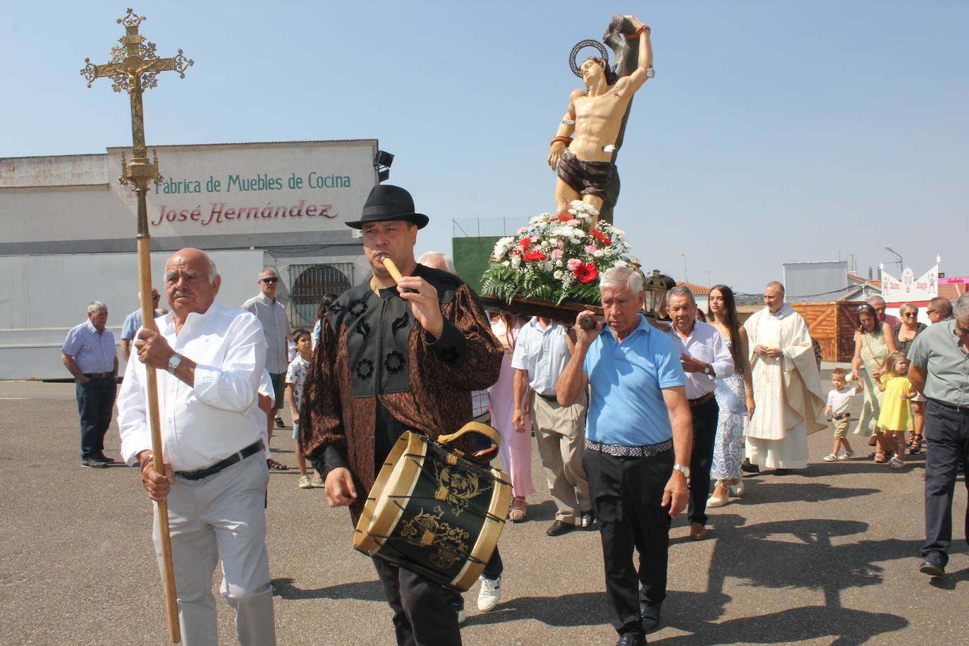 San Sebastián bendice a los vecinos de Cipérez