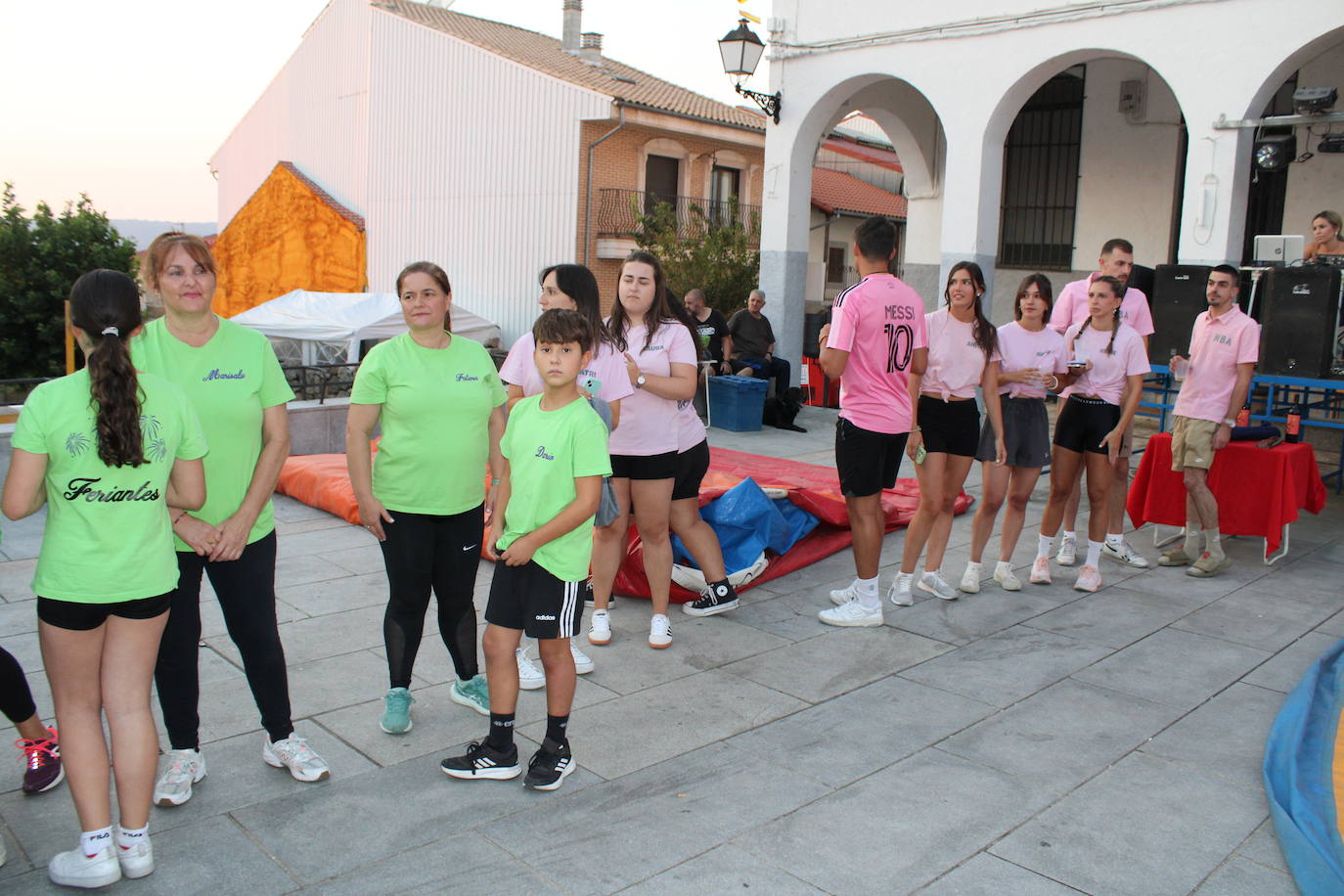 Las peñas disfrutan con las fiestas de Ledrada