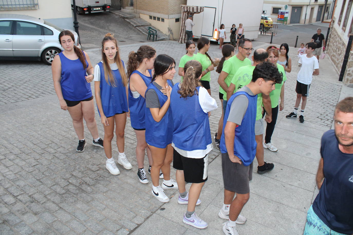 Las peñas disfrutan con las fiestas de Ledrada