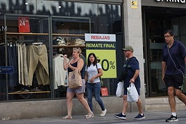 ¿Ha acudido a las rebajas este verano?