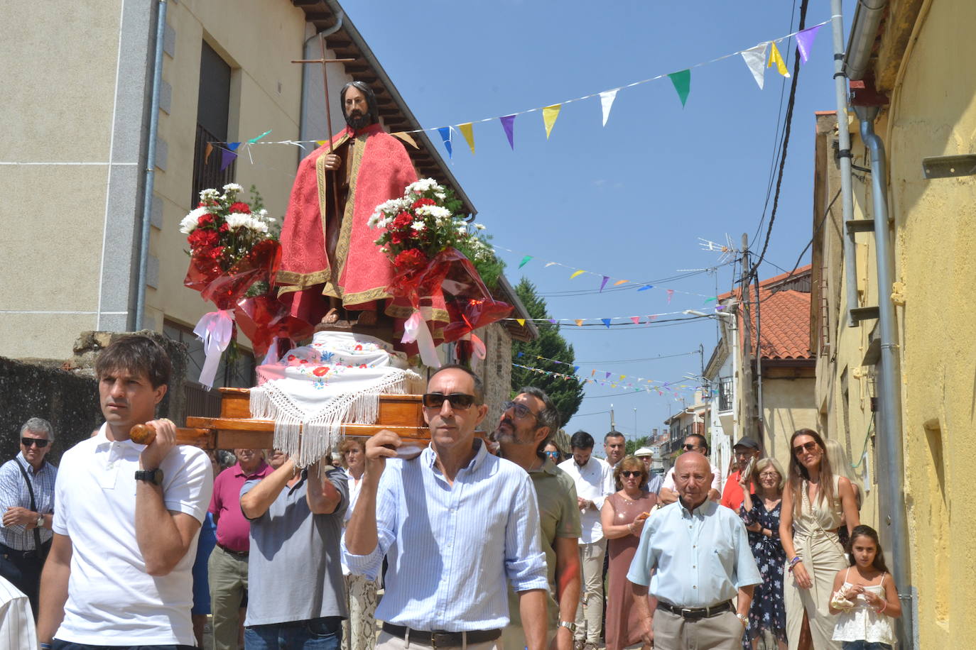 Tradición y fervor por San Juan Bautista en El Cabaco