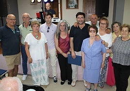 Entrega de las placas durante la celebración de la fiesta