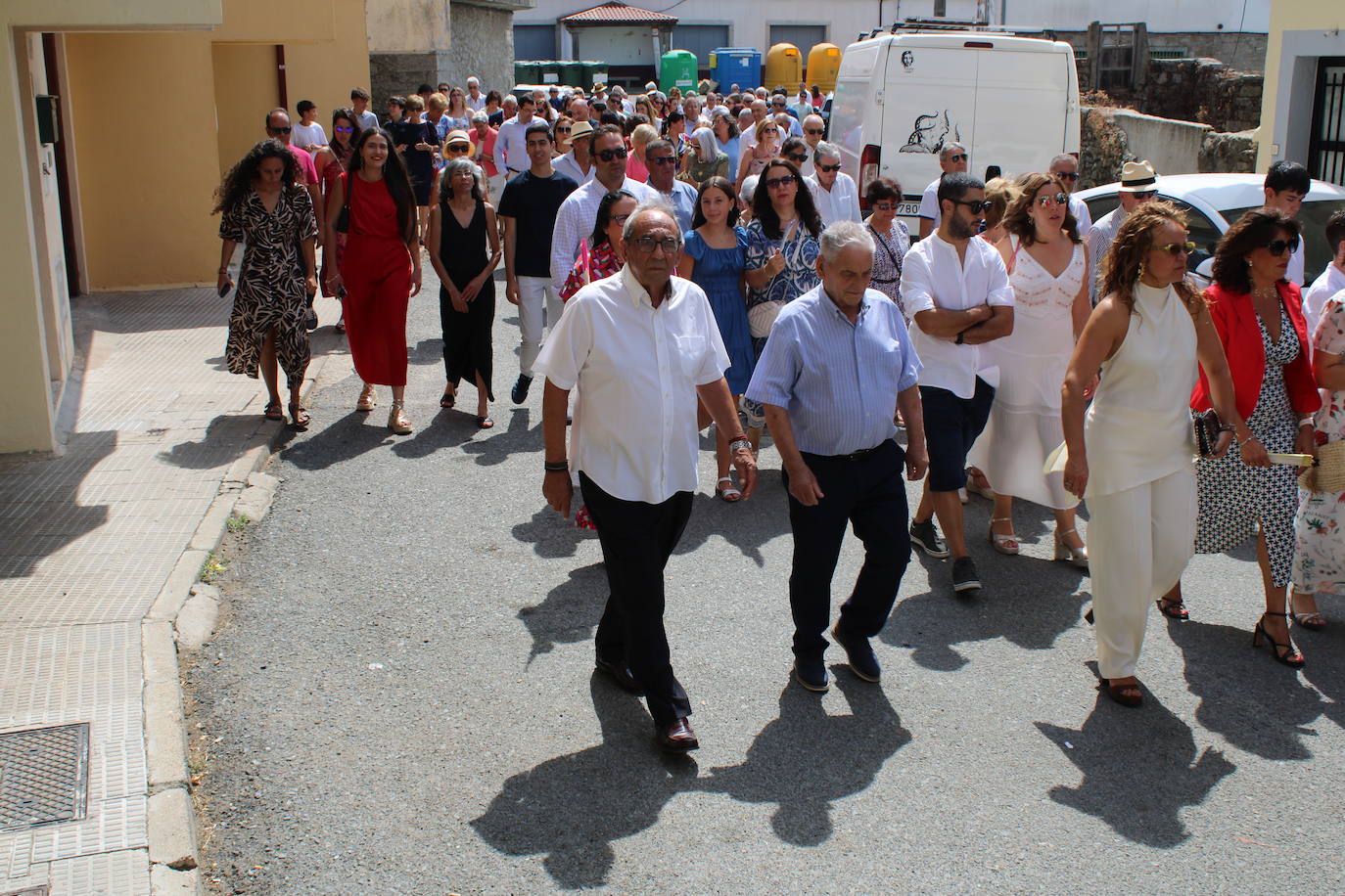 Los Santos acompaña a San Bartolo en el día grande de su fiesta