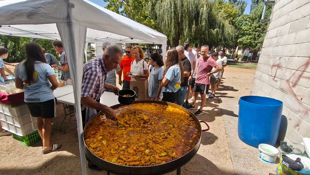 Una paella con sabor a compañía en Huerta