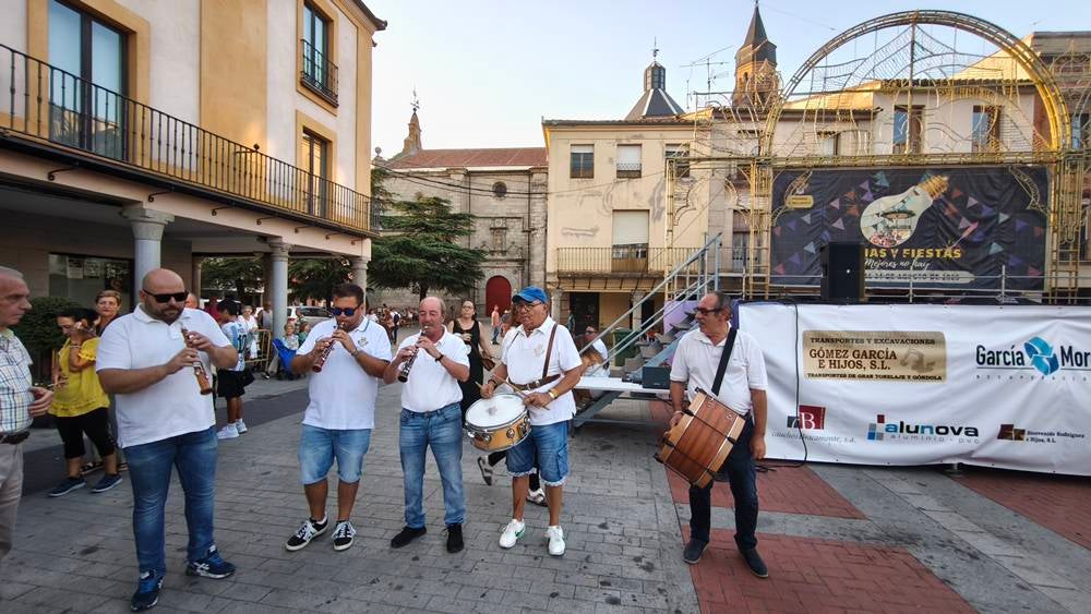 Carne de novillo para todos en las plazas de Peñaranda