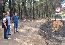 Rosa López, durante la visita a El Payo