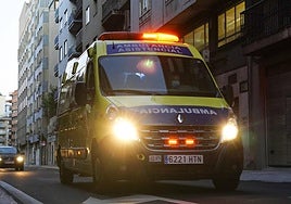 Imagen de una ambulancia del Sacyl.