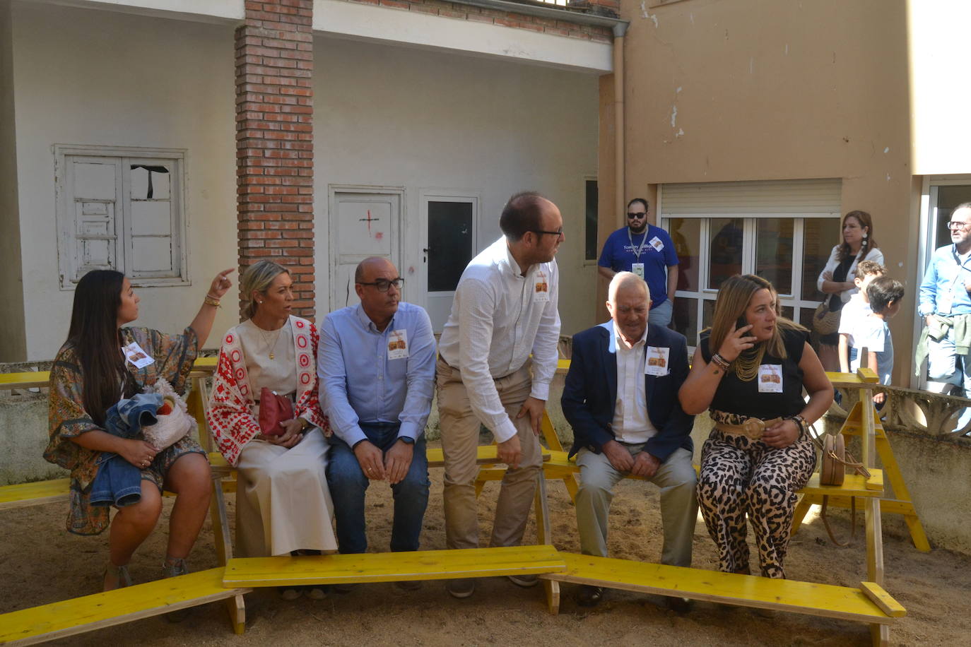 Los futuros espectadores se divierten en la Feria de Teatro