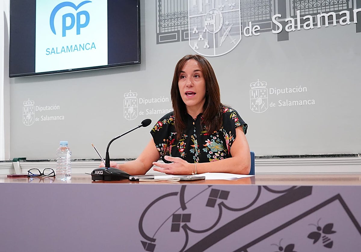 Pilar Sánchez, portavoz del Grupo Popular en la Diputación presenta las mociones al próximo pleno