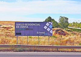 Cartel para anunciar la venta de suelo residencial en la zona del Marín.