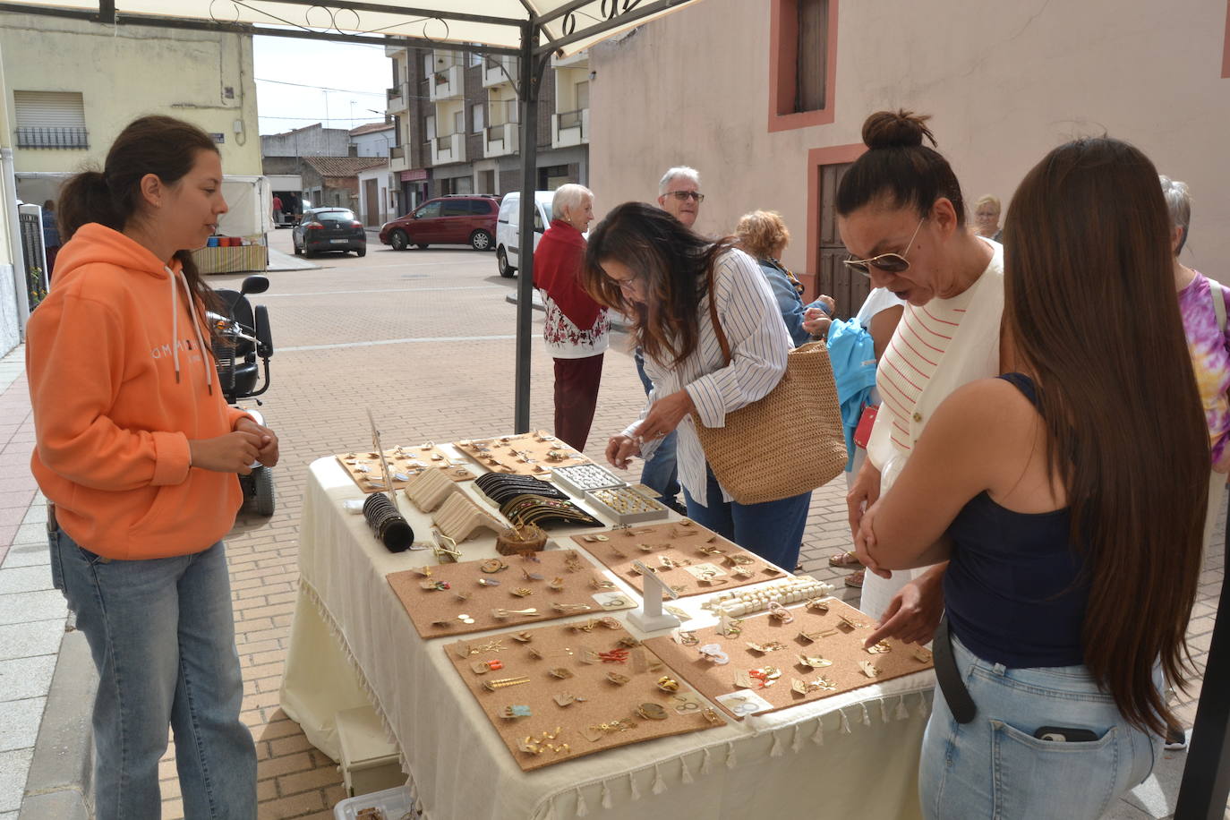 La solidaridad de Lumbrales marca la Feria Hortícola