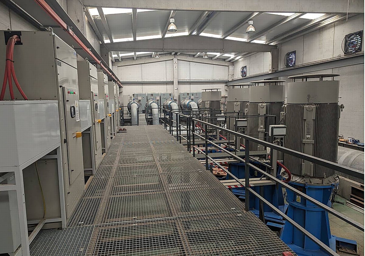 Sala de bombeo de la comunidad de regantes del Canal de Babilafuente.