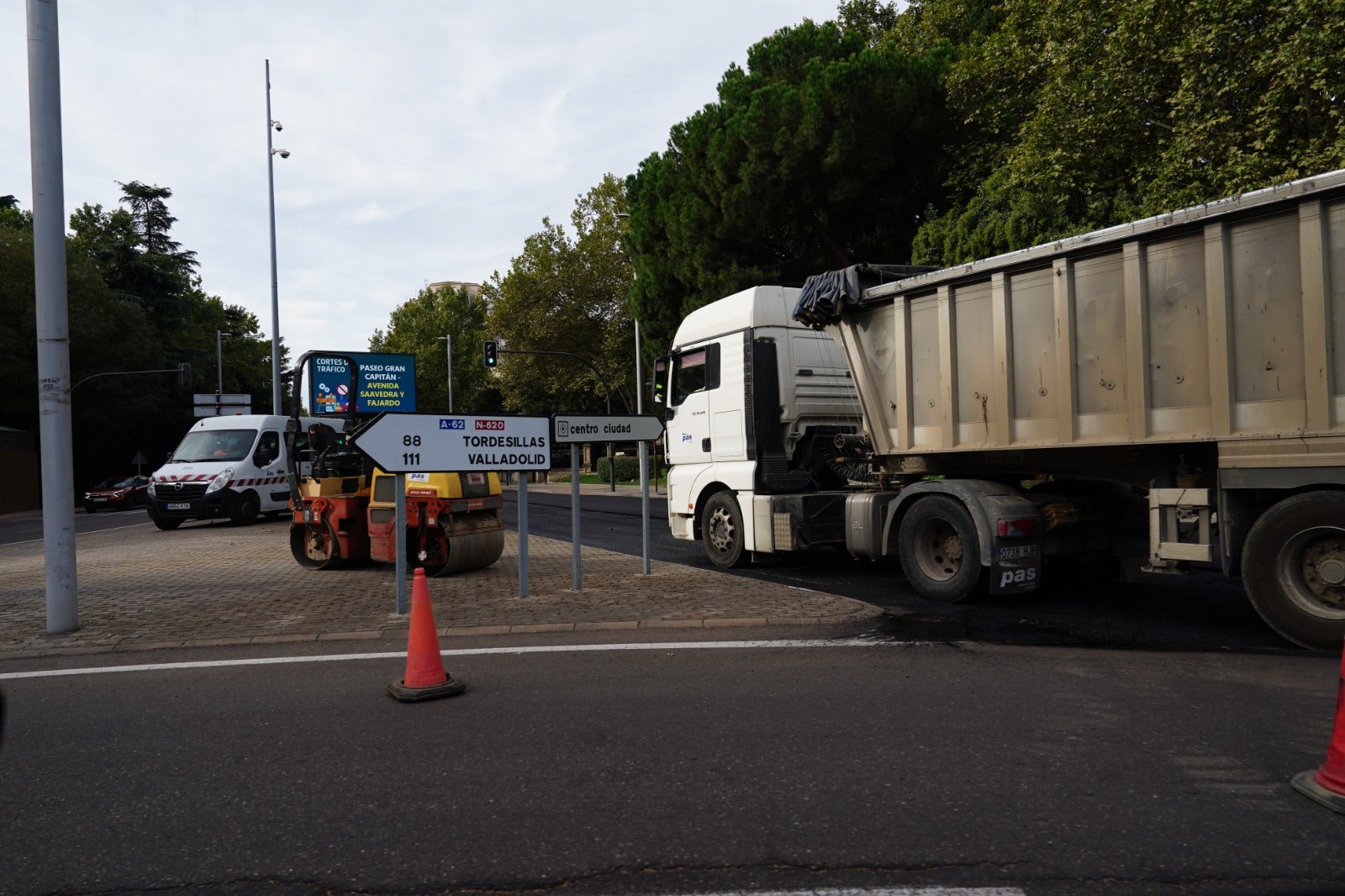 Las obras de Torres Villarroel y María Auxiliadora complican el tráfico