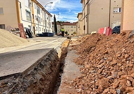Obras de renovación de redes en la calle Joyeros.