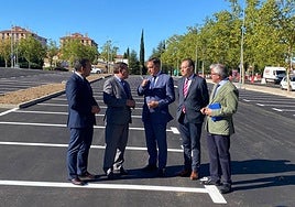 El alcalde, Carlos García Carbayo, y el consejero de la Presidencia de la Junta, Luis Miguel González, estuvieron presentes en la presentación.