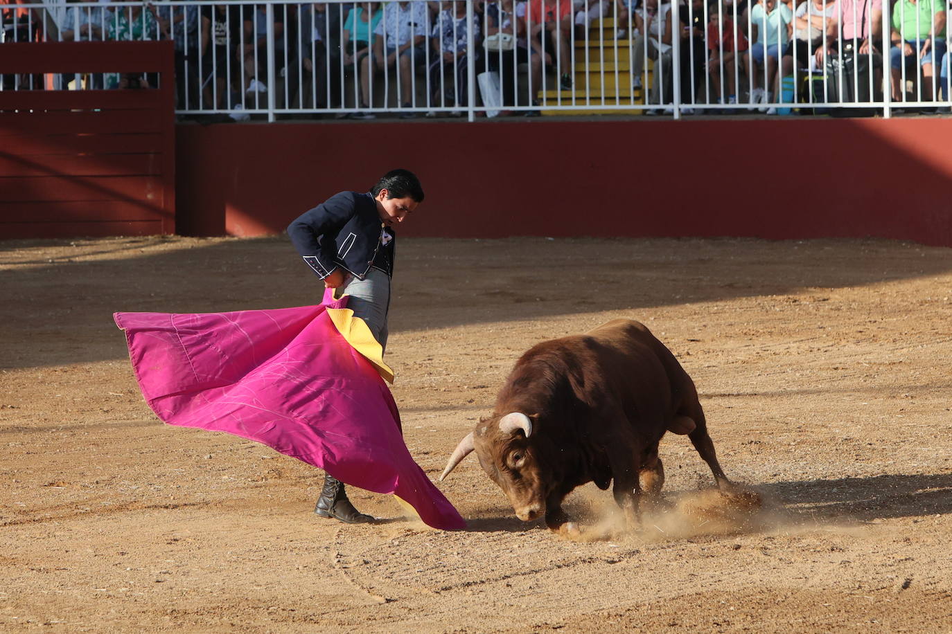 Dos orejas para Berdejo, Vanegas y Panero