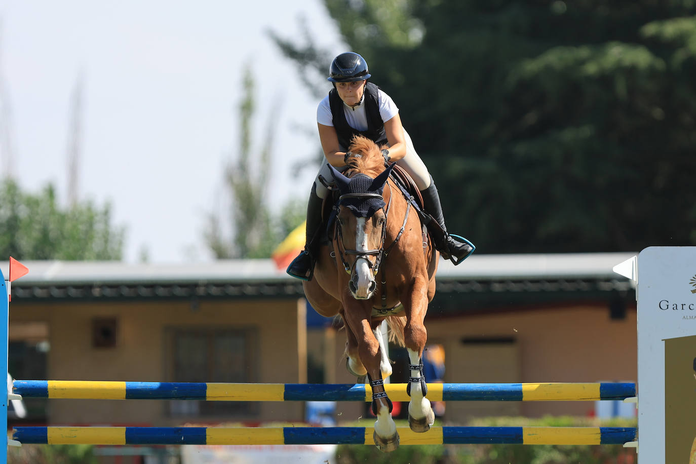 Ambientazo en la primera jornada de un concurso de saltos que enamora a Salamanca