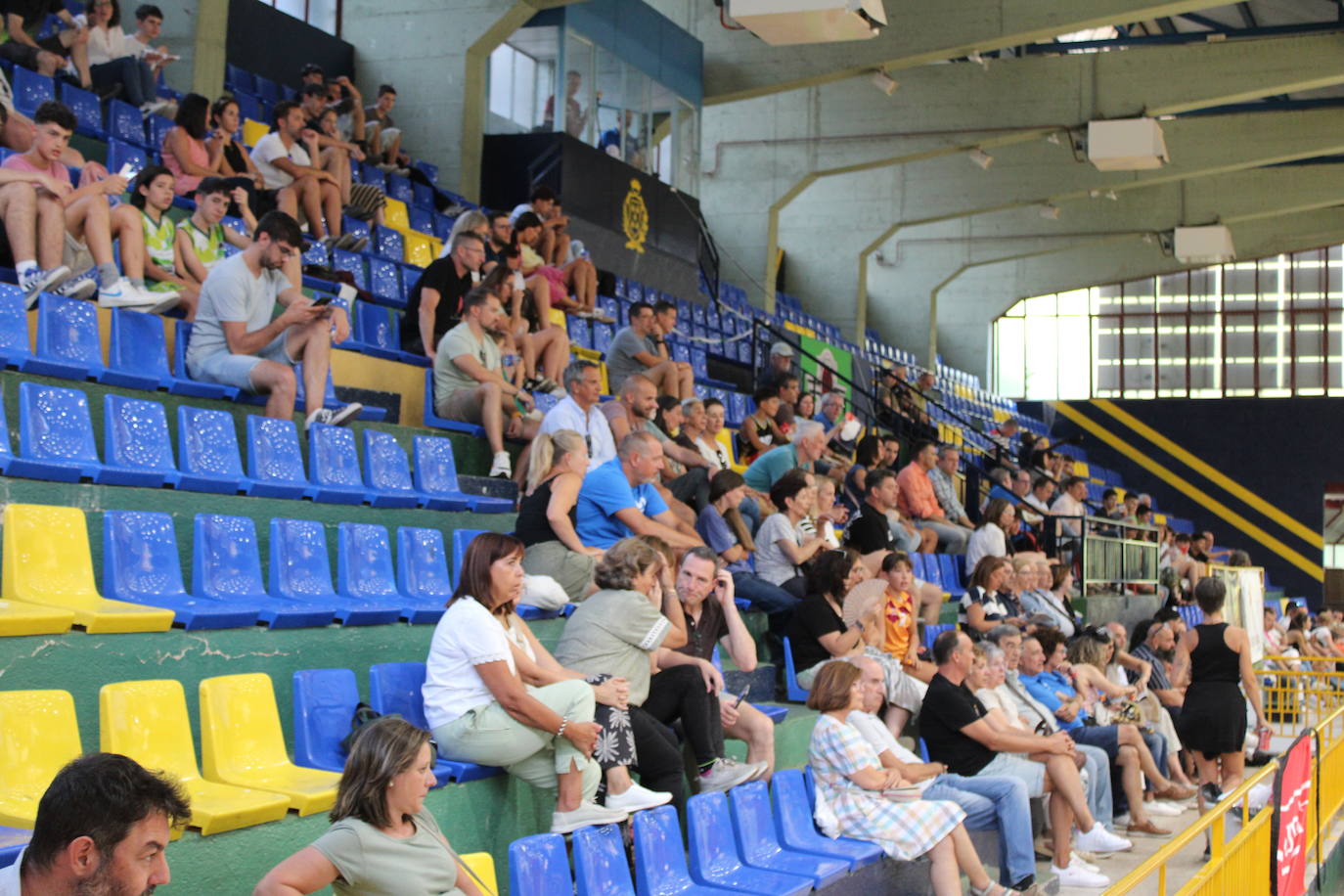 Béjar disfruta con el baloncesto