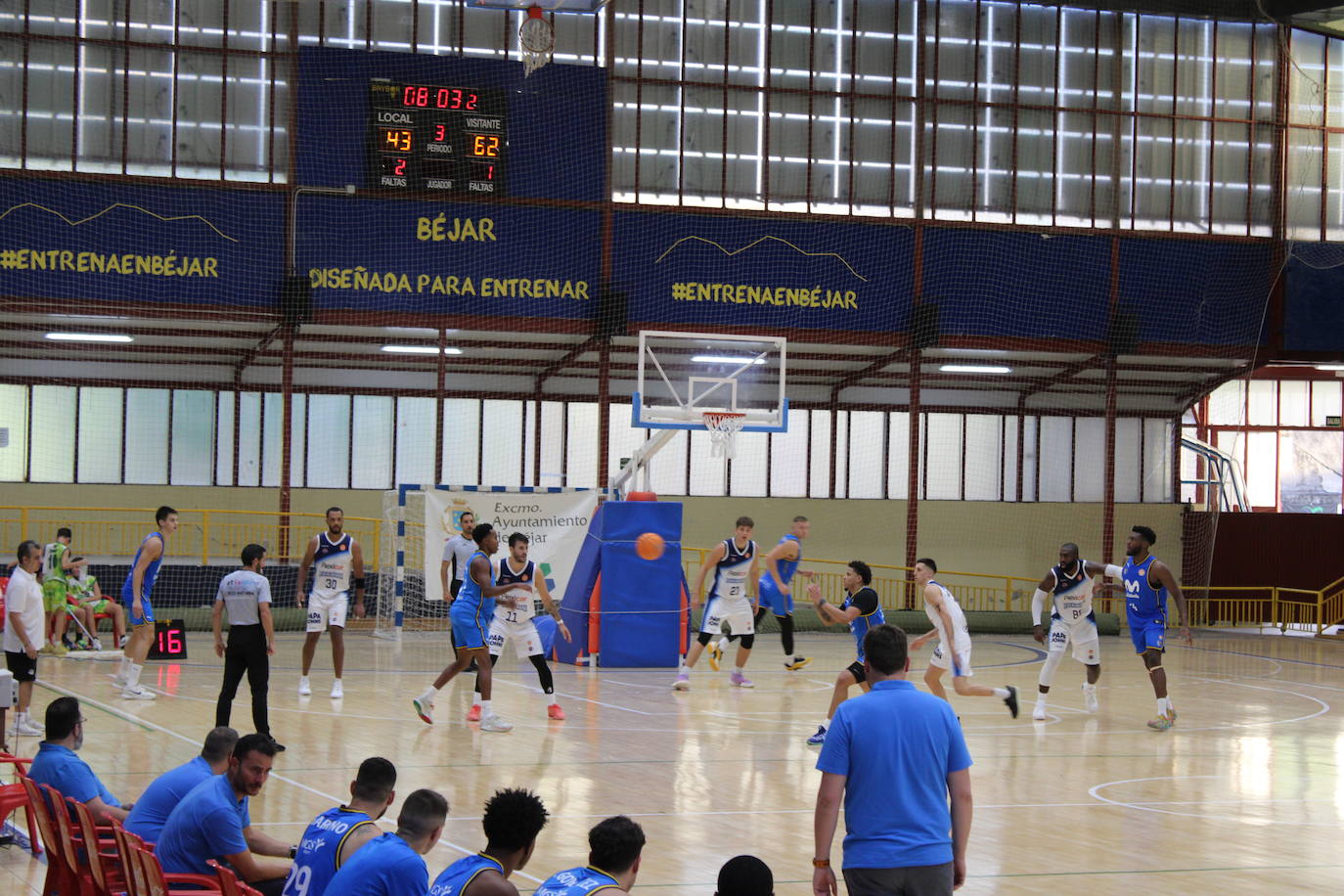 Béjar disfruta con el baloncesto