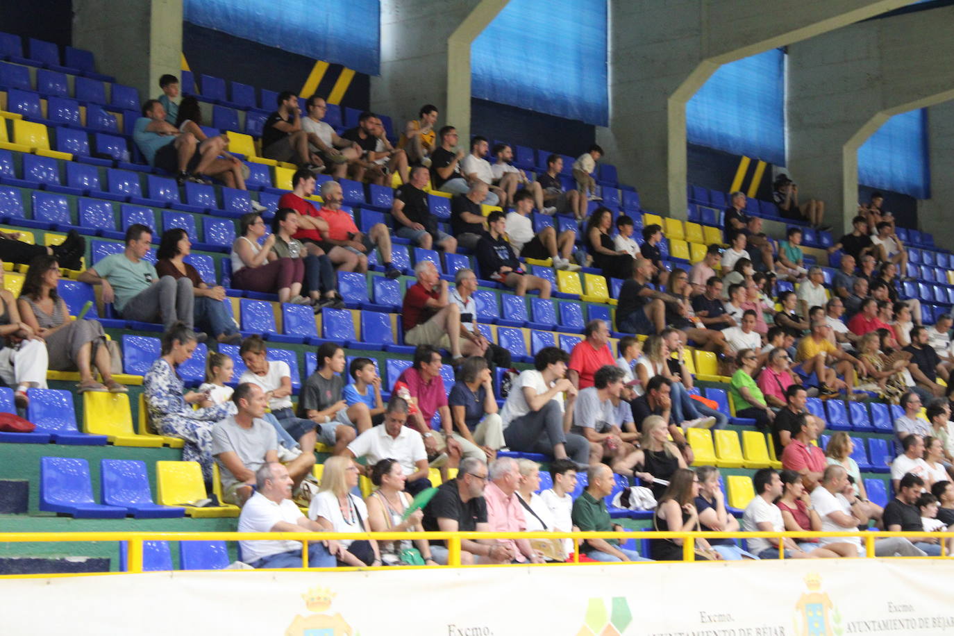 Béjar disfruta con el baloncesto