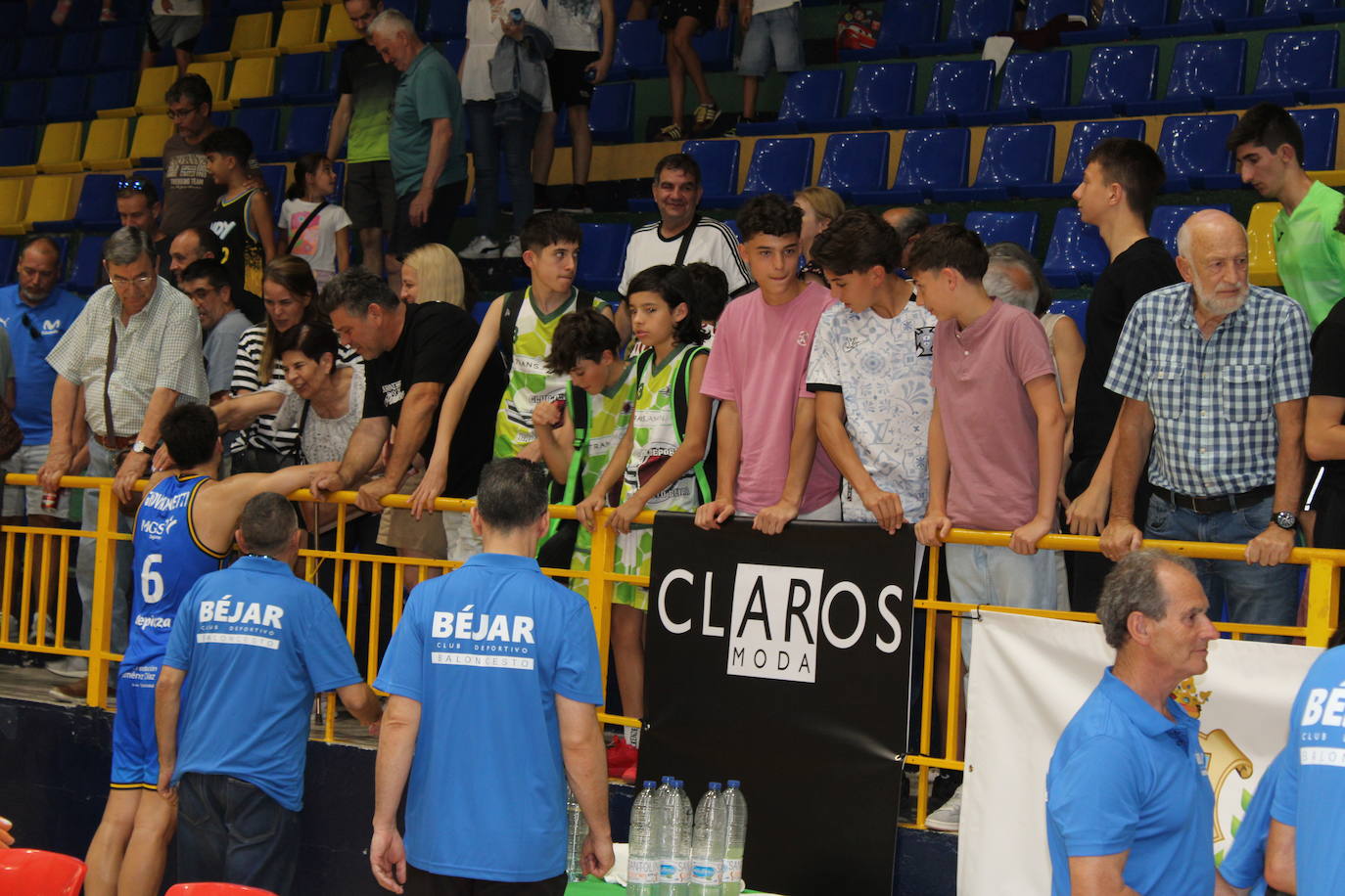 Béjar disfruta con el baloncesto