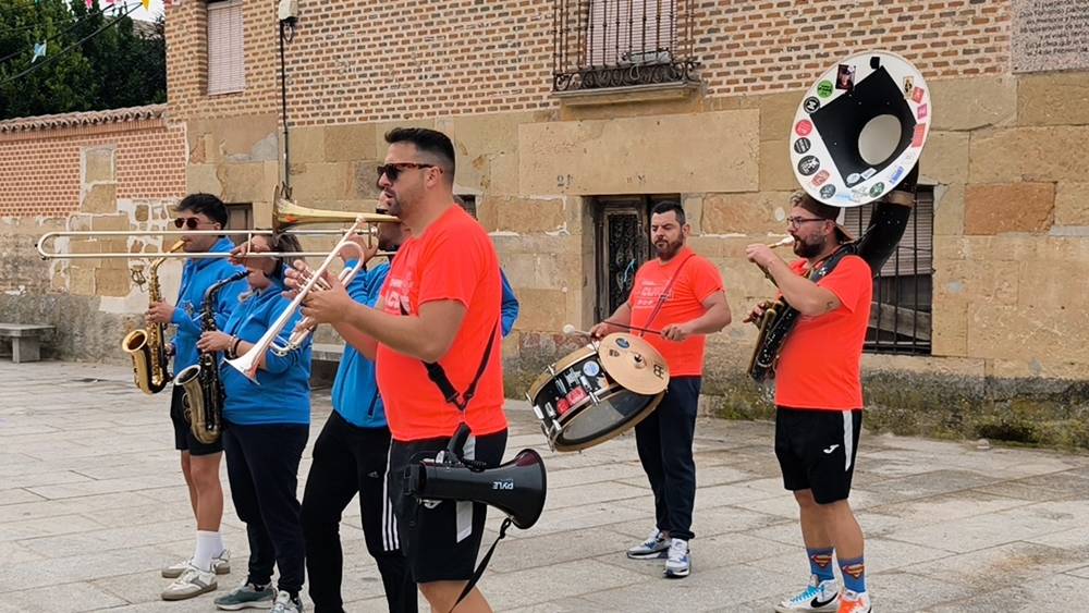 1.800 raciones de paella en Villoria