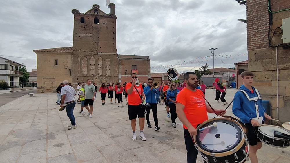 1.800 raciones de paella en Villoria