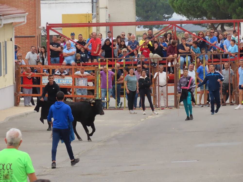 1.800 raciones de paella en Villoria