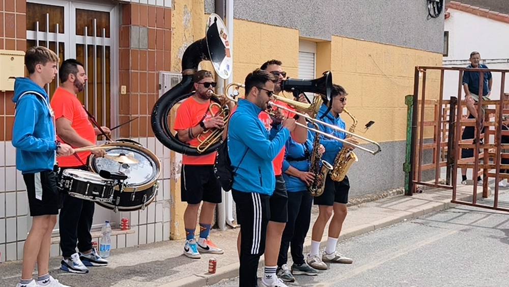 1.800 raciones de paella en Villoria